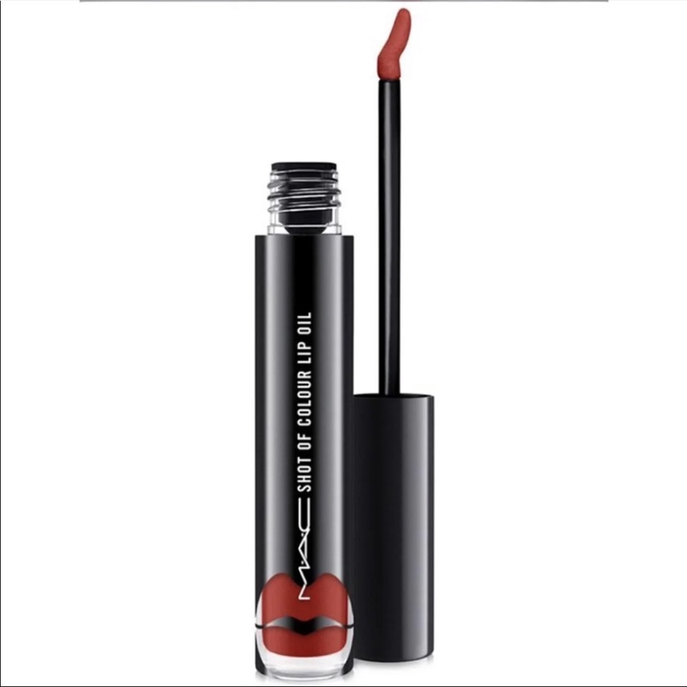 💄MAC SHOT OF COLOUR LIP OIL Let’s Go Streakin’!